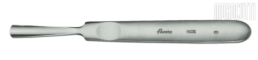 ATTREZZI 08 X MANICURE SGURBIE